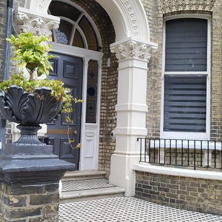 21 Mini Loft Apartment - Great Location - Comfy King Size Bed Brighton Exterior photo