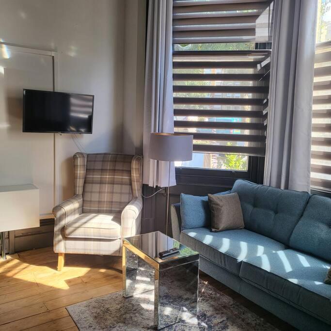 21 Mini Loft Apartment - Great Location - Comfy King Size Bed Brighton Exterior photo